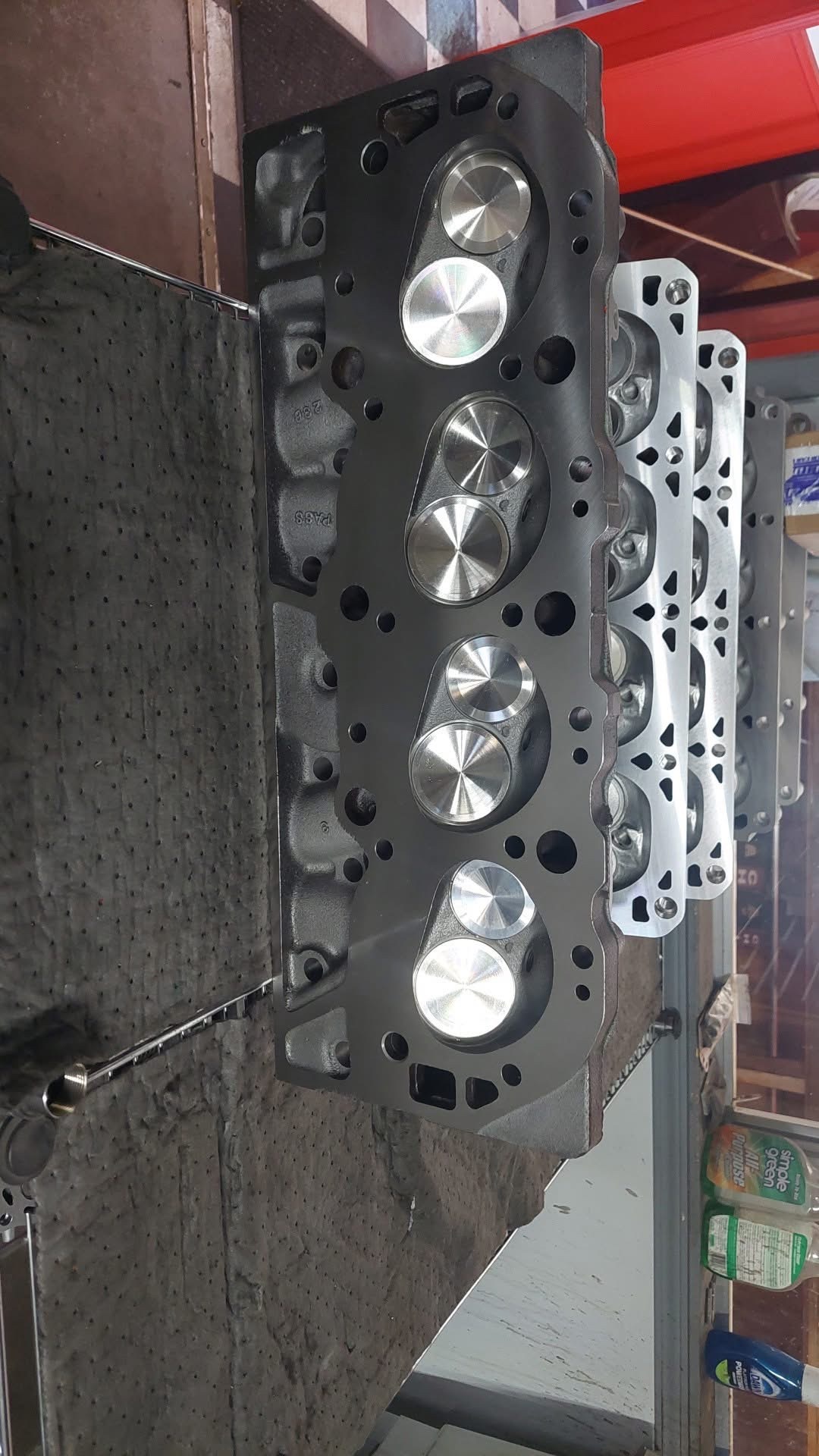 Finished cylinder head with new valves